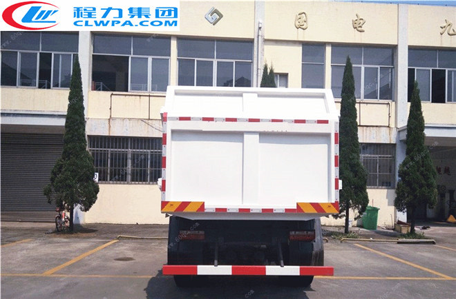 東風(fēng)專(zhuān)用底盤(pán)對(duì)接式垃圾車(chē)