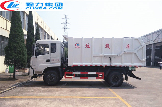 東風(fēng)專(zhuān)用底盤(pán)對(duì)接式垃圾車(chē)
