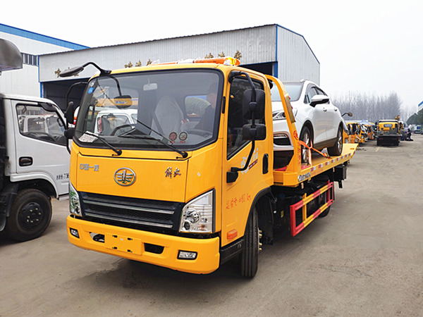 藍牌解放清障車，藍牌重汽清障車現(xiàn)車熱銷